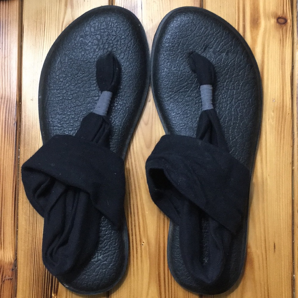 SANUK yoga sling sandal
